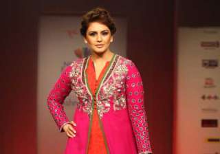 huma qureshi glams up at four day north east fest... huma qureshi glams up at four day north east fest...