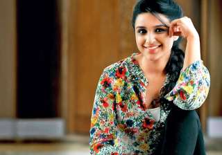 i don t have right bikini body parineeti chopra -... i don t have right bikini body parineeti chopra -...