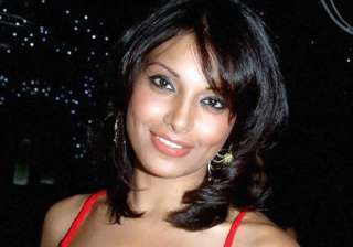 i have grown from being a lost child says bipasha... i have grown from being a lost child says bipasha...