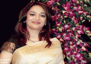 i don t play a gangster in gulab gang says... i don t play a gangster in gulab gang says...