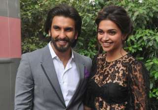ranveer on deepika she is sexy as hell see pics -... ranveer on deepika she is sexy as hell see pics -...