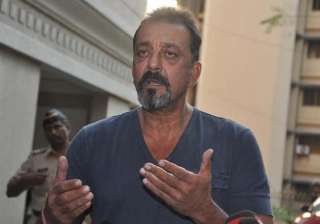 sanjay dutt takes a u turn comes home from... sanjay dutt takes a u turn comes home from...