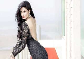sonal chauhan s special role in size zero - India... sonal chauhan s special role in size zero - India...