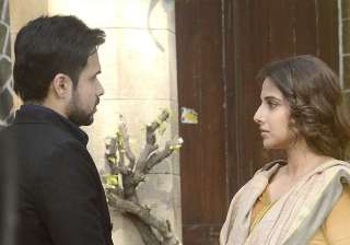 first look vidya balan emraan hashmi in humari... first look vidya balan emraan hashmi in humari...