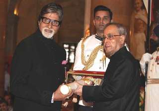 amitabh bachchan expresses gratitude and love for... amitabh bachchan expresses gratitude and love for...