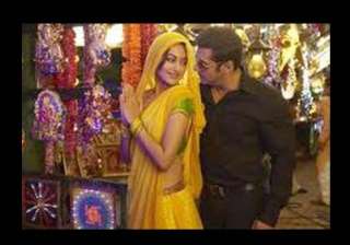 salman s family tells me i m sonakshi khan not... salman s family tells me i m sonakshi khan not...