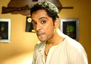 vrajesh hirjee juggling between tv bollywood... vrajesh hirjee juggling between tv bollywood...