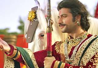ssharad malhotra s royal birthday treat - India TV ssharad malhotra s royal birthday treat - India TV