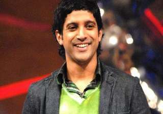 farhan akhtar s followers on twitter cross 5 mn... farhan akhtar s followers on twitter cross 5 mn...