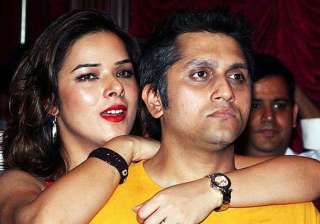 udita goswami mohit suri welcomes a baby girl -... udita goswami mohit suri welcomes a baby girl -...