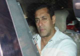 salman was driving killer vehicle prosecution... salman was driving killer vehicle prosecution...