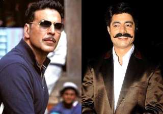 akshay kumar doesn t behave like a superstar... akshay kumar doesn t behave like a superstar...