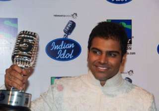 hyderabad s sreeram wins indian idol 5 - India TV hyderabad s sreeram wins indian idol 5 - India TV