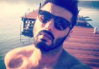 hot arjun kapoor goes topless in his latest... hot arjun kapoor goes topless in his latest...