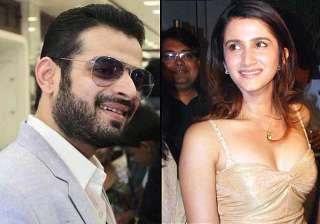 karan patel reunites with lost friend smilie suri... karan patel reunites with lost friend smilie suri...