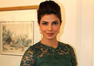 priyanka chopra to move to los angeles soon -... priyanka chopra to move to los angeles soon -...