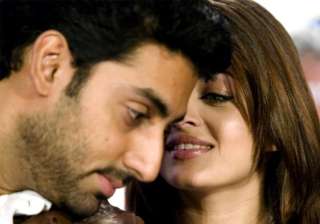 abhishek bachchan excited to see aishwarya back... abhishek bachchan excited to see aishwarya back...