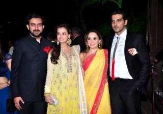 zayed on split with dia sahil our ideologies don... zayed on split with dia sahil our ideologies don...