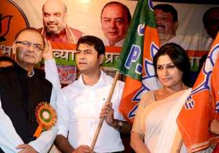 actress roopa ganguly joins bjp - India TV actress roopa ganguly joins bjp - India TV
