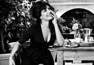 this is how priyanka chopra wants to bring up her... this is how priyanka chopra wants to bring up her...