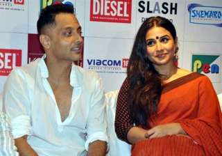vidya balan confirms her rift with kahaani... vidya balan confirms her rift with kahaani...