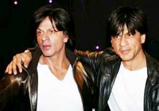shah rukh khan s wax figure unveiled at madame... shah rukh khan s wax figure unveiled at madame...