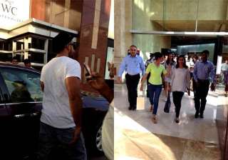 ranveer singh meets deepika padukone s parents in... ranveer singh meets deepika padukone s parents in...