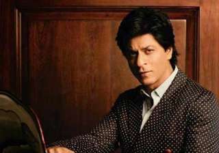 shah rukh khan is all praise for his raees co... shah rukh khan is all praise for his raees co...