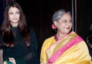 jaya bachchan humiliated journalist for calling... jaya bachchan humiliated journalist for calling...