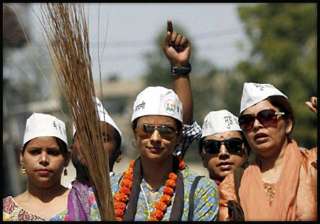 kirron kher gul panag file nominations from... kirron kher gul panag file nominations from...