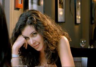 lisa ray to have traditional indian wedding in... lisa ray to have traditional indian wedding in...