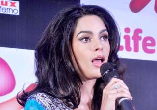 mallika doesn t want to marry anyone from filmdom... mallika doesn t want to marry anyone from filmdom...