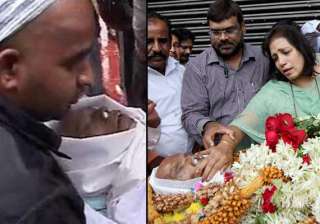 manna dey s funeral pics - India TV manna dey s funeral pics - India TV