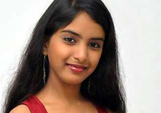 missing telugu actress surfaces says mom s friend... missing telugu actress surfaces says mom s friend...