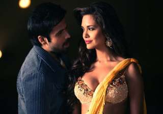 no lip locks or bad words in tv version of jannat... no lip locks or bad words in tv version of jannat...