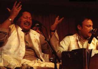 nusrat fateh ali khan s nephews think bollywood... nusrat fateh ali khan s nephews think bollywood...