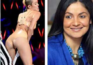 pooja bhatt stands up for miley cyrus - India TV pooja bhatt stands up for miley cyrus - India TV