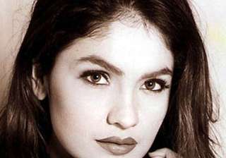 pooja bhatt yet to finalise actress for cabaret -... pooja bhatt yet to finalise actress for cabaret -...