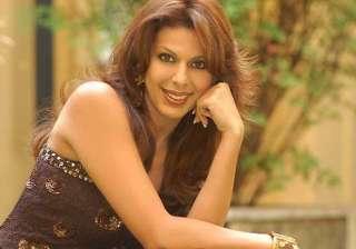 pooja bedi asked not to attend bigg boss finale -... pooja bedi asked not to attend bigg boss finale -...