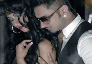 punjabis in canada oppose honey singh show -... punjabis in canada oppose honey singh show -...