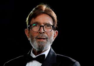 rajesh khanna gets unwell again stops food intake... rajesh khanna gets unwell again stops food intake...