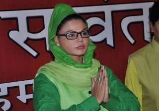 rakhi sawant joins rpi challenges raj thackeray -... rakhi sawant joins rpi challenges raj thackeray -...