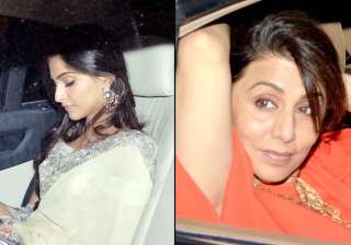 ranbir kapoor s mother neetu singh parties with... ranbir kapoor s mother neetu singh parties with...