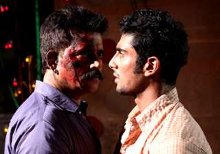 ravi kishan livid defends prateik see pics -... ravi kishan livid defends prateik see pics -...