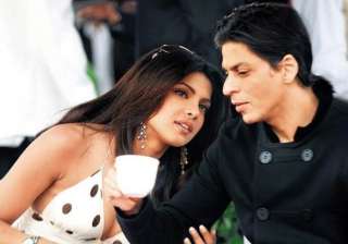 srk rescues priyanka from lech during world cup... srk rescues priyanka from lech during world cup...
