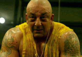 sanjay dutt scared of kancha in agneepath - India... sanjay dutt scared of kancha in agneepath - India...