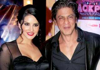 shah rukh khan to romance sunny leone onscreen -... shah rukh khan to romance sunny leone onscreen -...