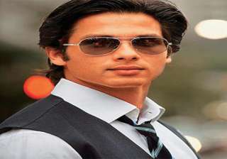shahid loves house parties - India TV shahid loves house parties - India TV