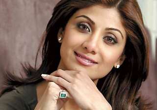 shilpa shetty supports no pregnancy clause -... shilpa shetty supports no pregnancy clause -...