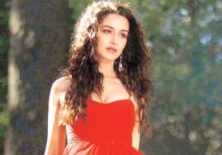 shraddha keen to move beyond romance in films -... shraddha keen to move beyond romance in films -...